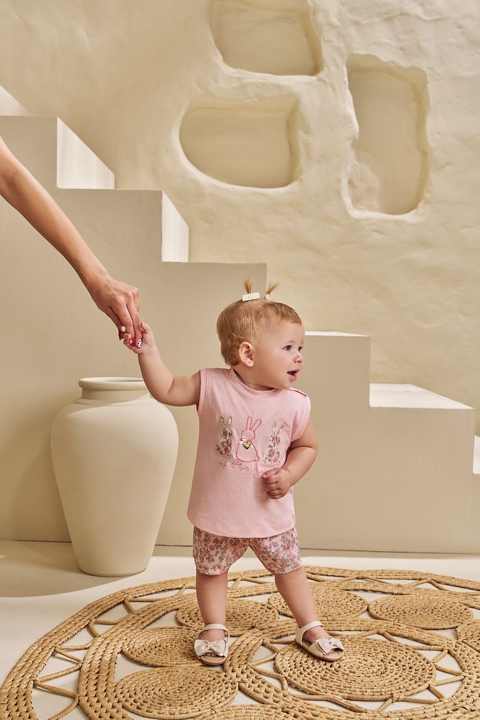 CONJUNTO REGATA EM MEIA MALHA E SHORTS EM OLÍMPIA LE PETIT