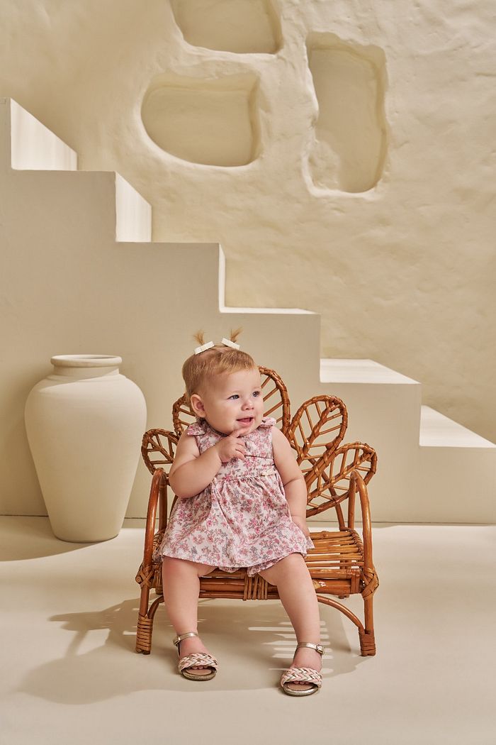 CONJUNTO BATA COM LAÇO E SHORTS BOMBACHA EM OLÍMPIA LE PETIT