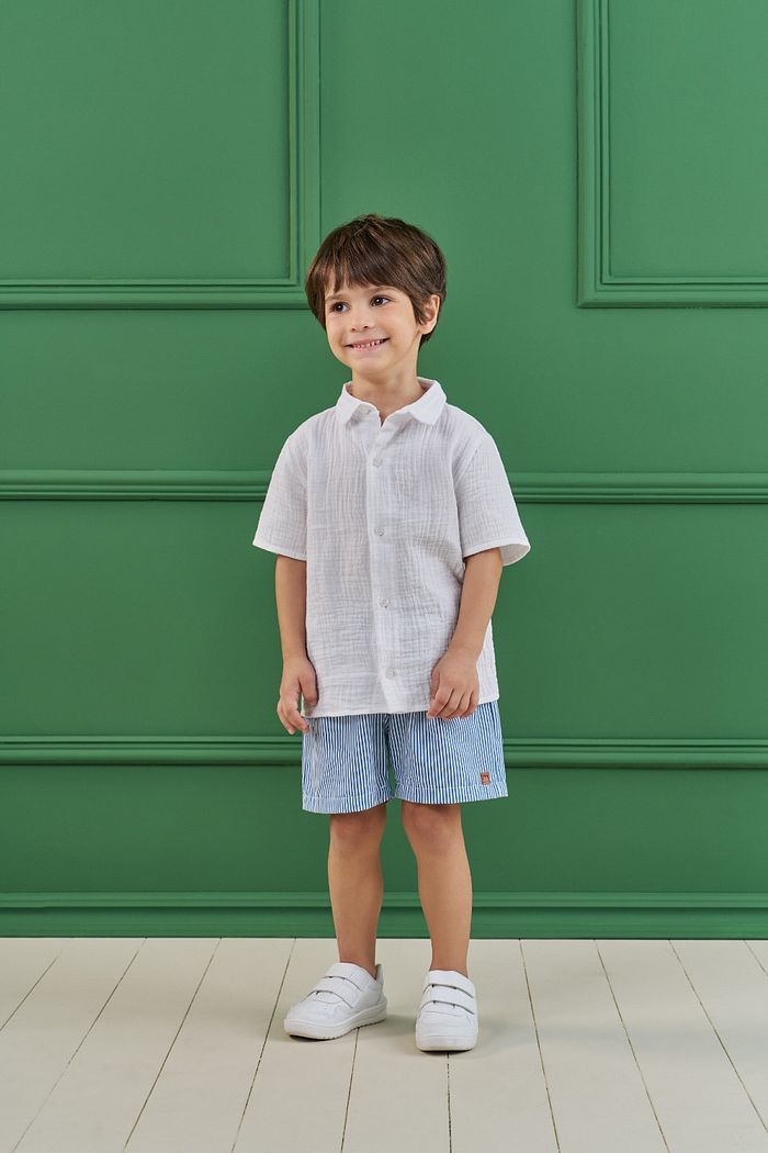 CONJUNTO CAMISA EM TECIDO GAZE HEAVY E SHORT EM TECIDO BAMBOO LISTRADO