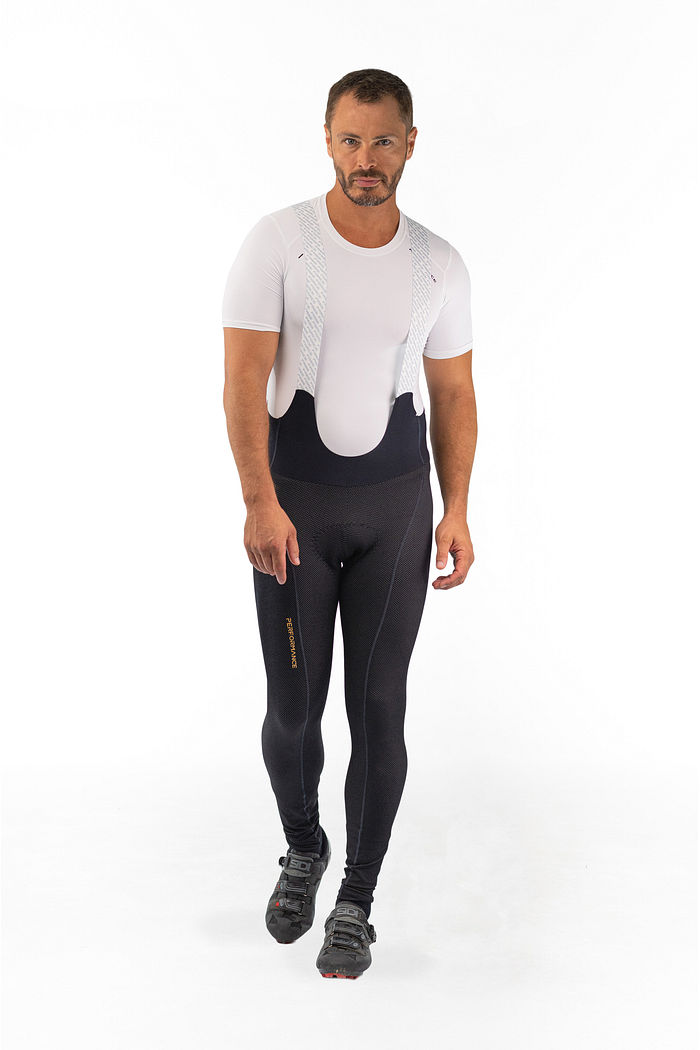 O Bretelle Calça Masculino Performance Free Force foi desenvolvido pensando em velocidade e alto rendimento, peças produzidas com tecido carbon, se ajusta perfeitamente ao corpo, garantindo excelente mobilidade. O forro Invert Air Gel com sua alta tecnolo