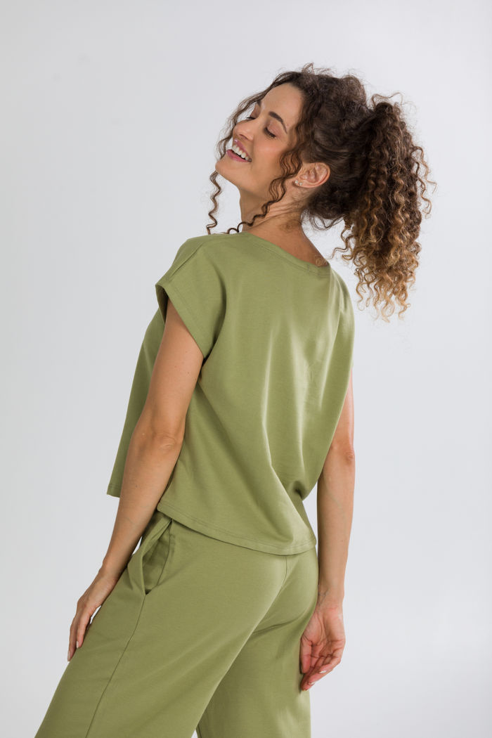 CONJUNTO FEMININO COMFY MANGA CURTA / CALÇA WIDE