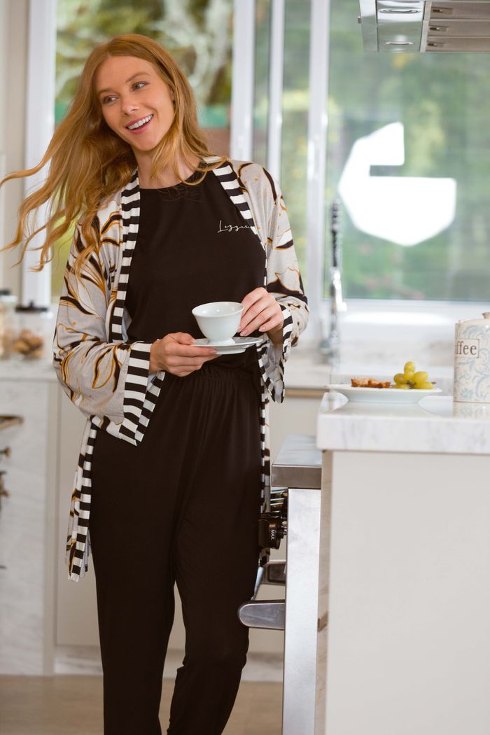 PIJAMA FEMININO MANGA CURTA BASICO PRETO