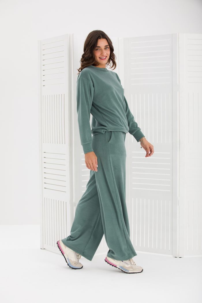 CONJUNTO MANGA LONGA MALHA CANELADA VELUDO VERDE