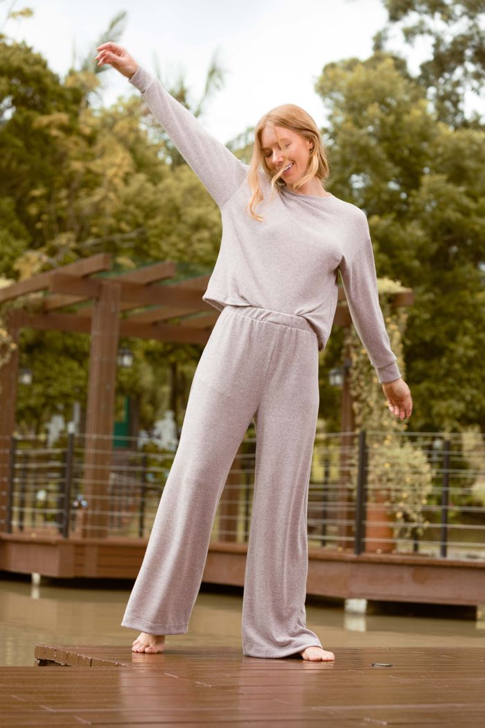 CONJUNTO FEMININO MALHA WINTER BLUSA AMPLA E CALÇA WIDE ROSA