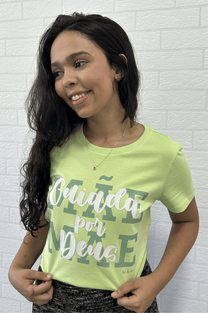T-SHIRT 100% ALGODAO MAE GUIADA POR DEUS - 05907