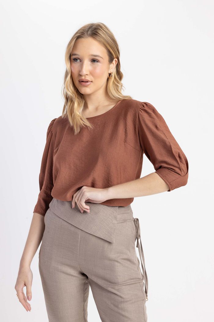 Blusa Manga 3/4 com Pregas