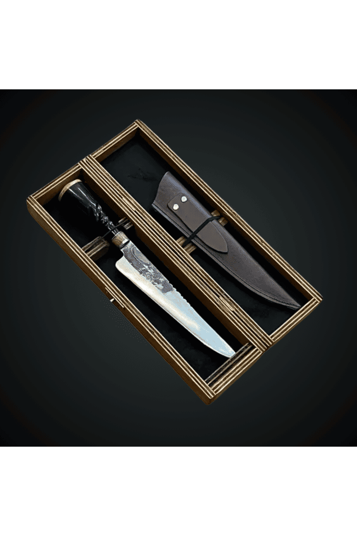 Faca Churrasco Artesanal 9” Cabo Chifre Bovino - Aço Carbono - Estojo Rústico