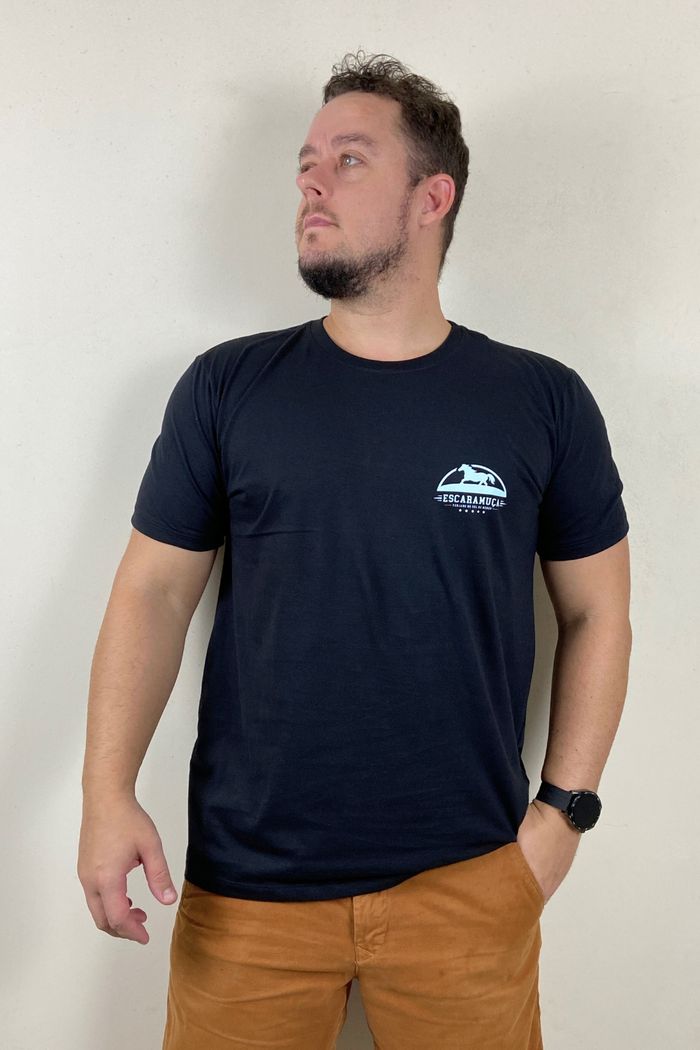 CAMISETA MASCULINA PRETA - 1M82