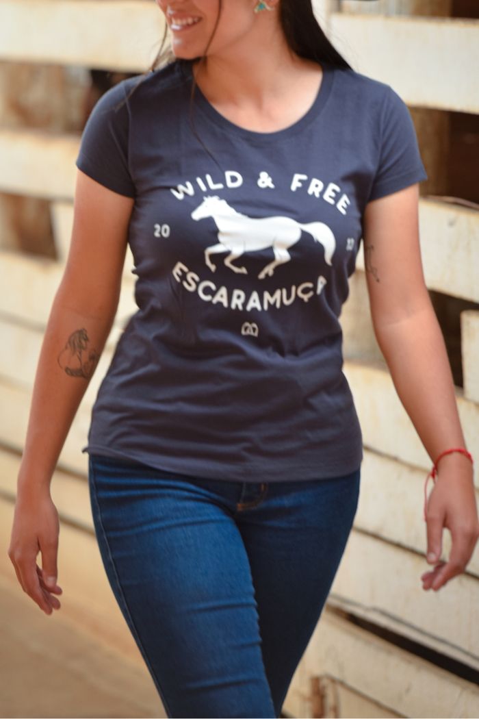 CAMISETA FEMININA WILD AND FREE - 1F157