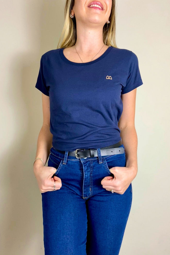 CAMISETA FEMININA BÁSICA LOGO EM GEL RELEVO (BF01)