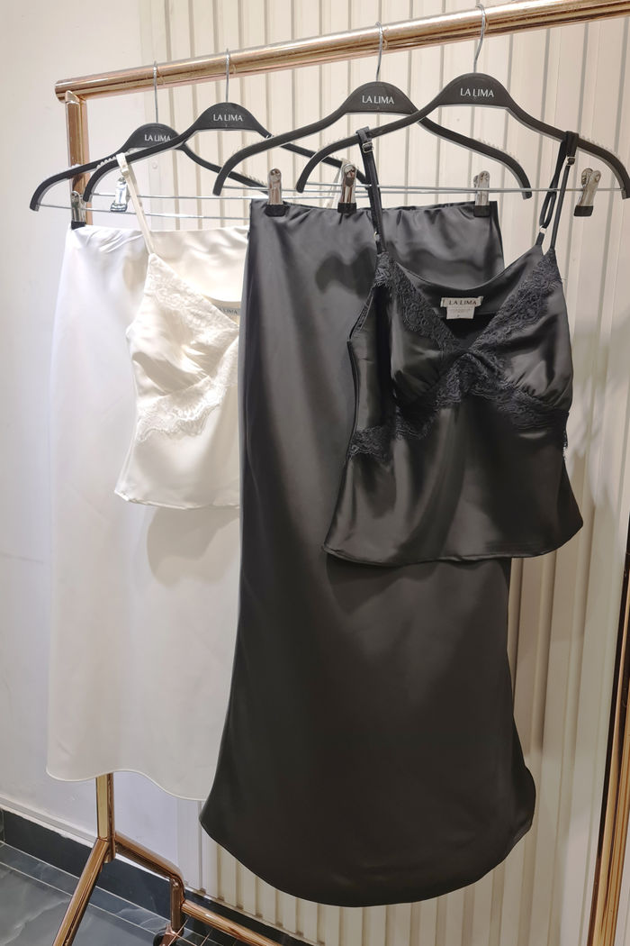 Saia Sereia Cetim Grosso Elástico 2 cores