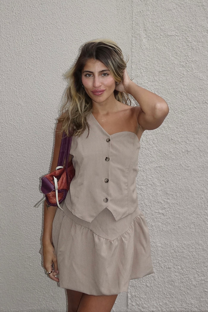 Colete Tomara que Caia Alfaiataria Risca de Giz