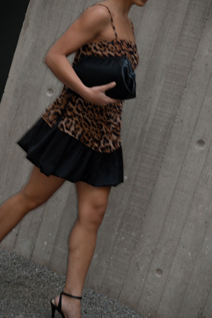 Blusa Animal Print Crepe Alongada