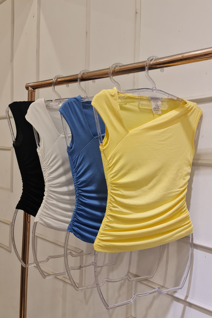 Blusa Drapeada Decote Assimétrico 4 Cores