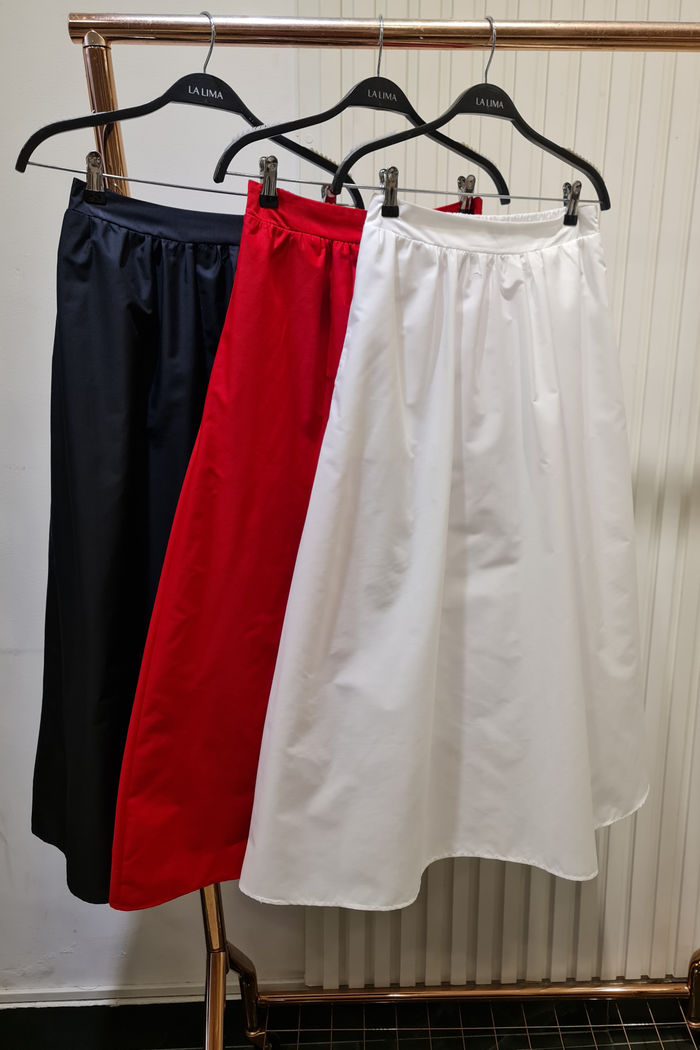 Saia Midi Longa Tricoline com Bolsos 3 Cores