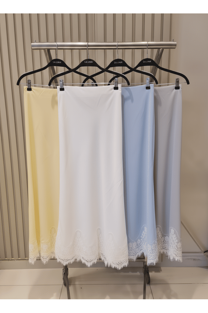 Saia Sereia em Crepe com Renda Chantilly 3 Cores