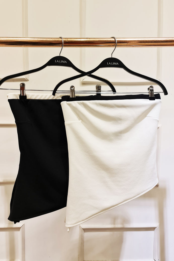 Tomara que Caia Assimétrica Preto e Branco