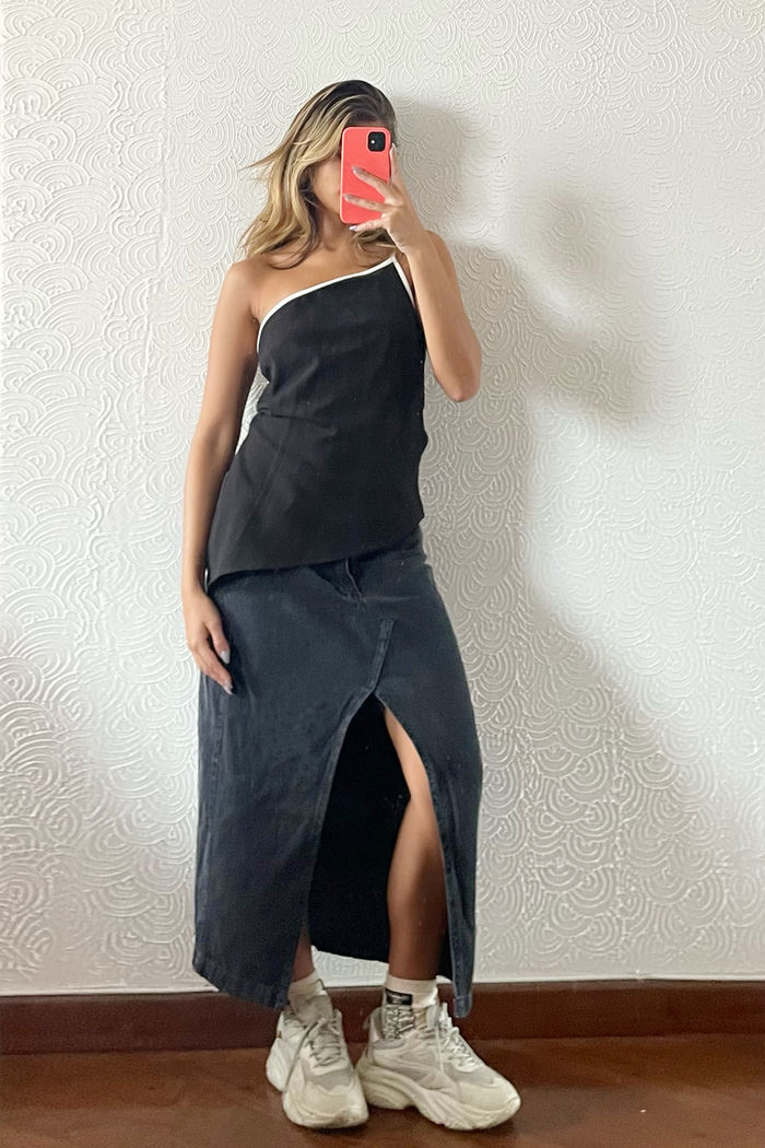 Saia Jeans Midi Fenda Preto Médio