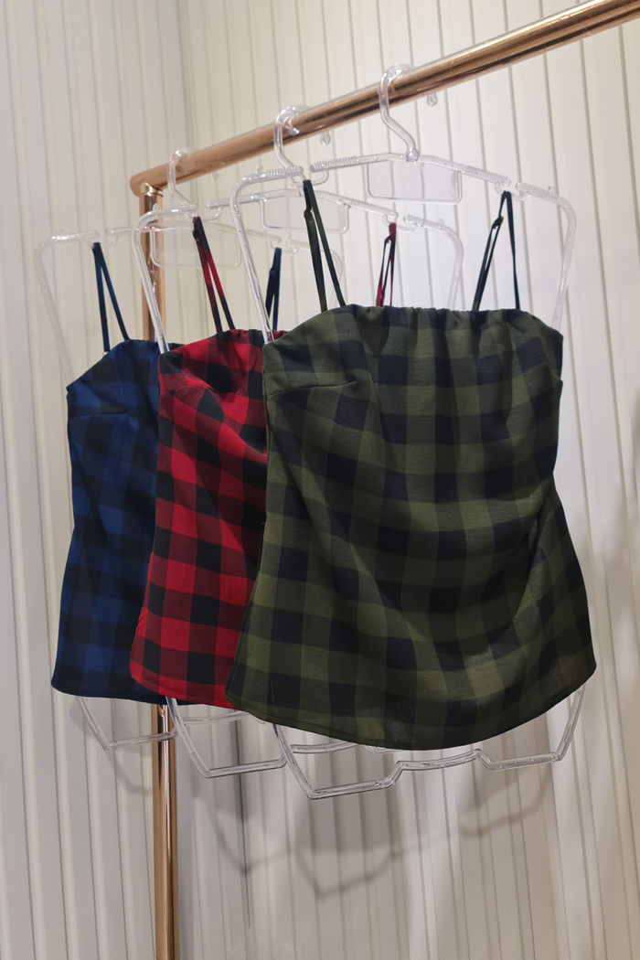 Blusa Alongada Xadrez Fendas