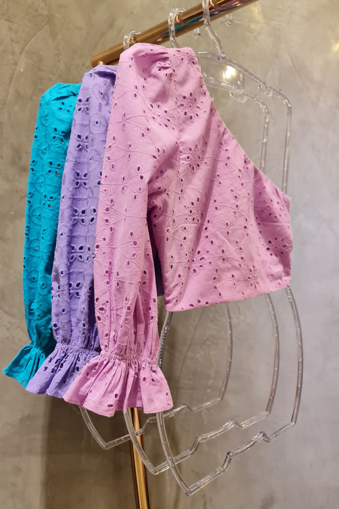Blusa 1 Ombro de Laise Bordado