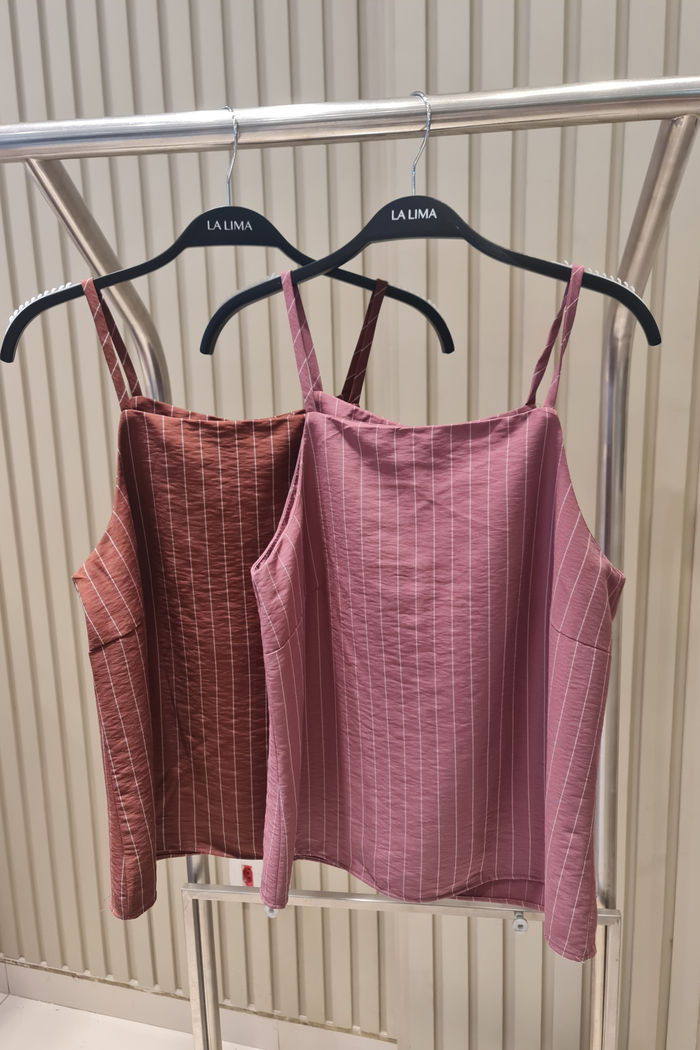 Blusa Risca de Giz com Alças Finas 2 Cores