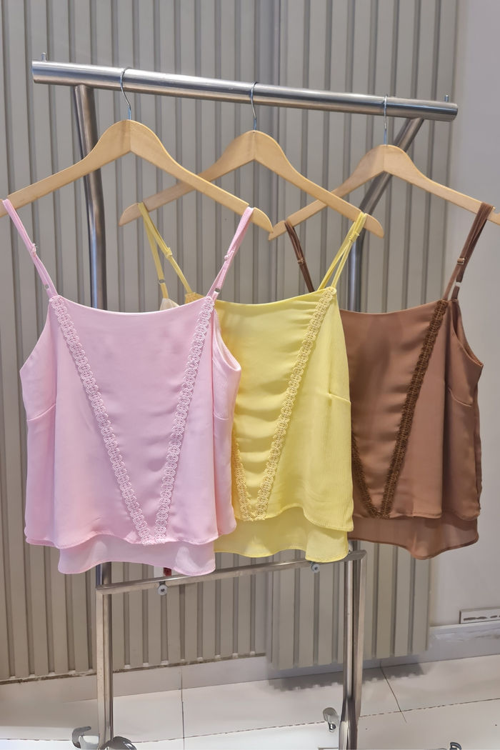 Blusa de Alça com Renda Chiffon Forrada 3 Cores