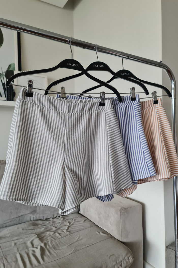 Short Saia New Listras 3 Cores