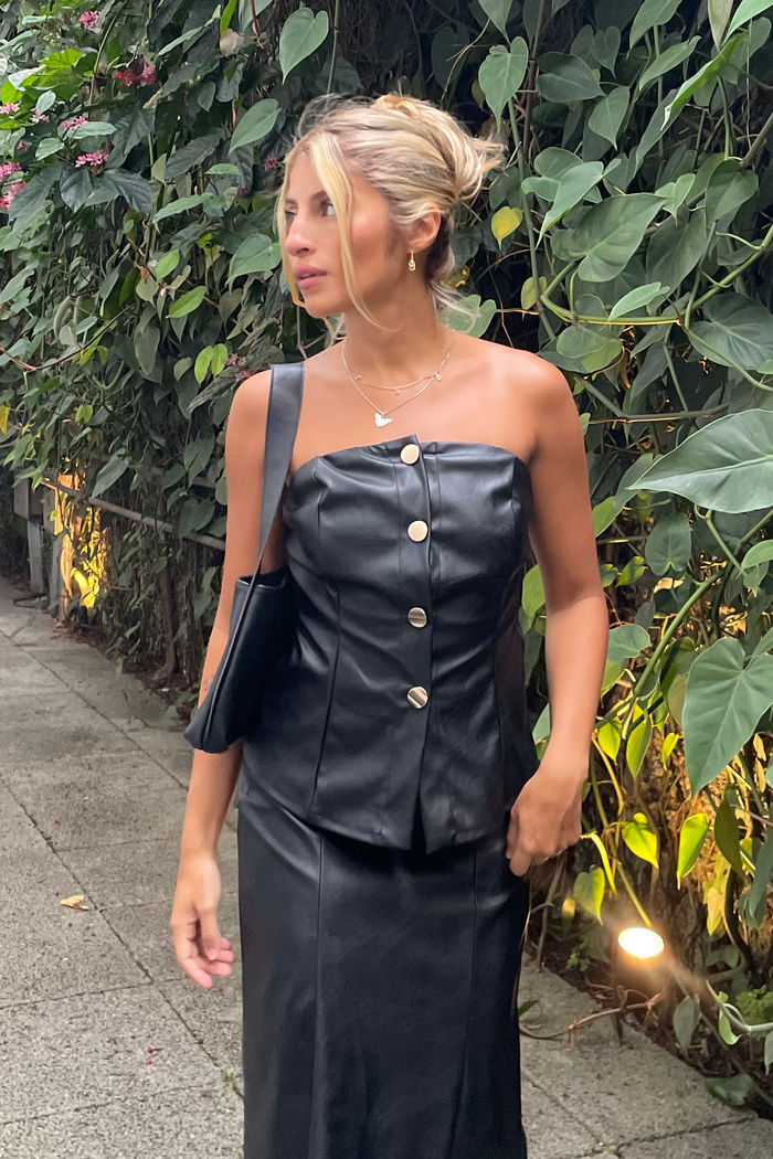 Tomara que Caia Botões Couro em Cores