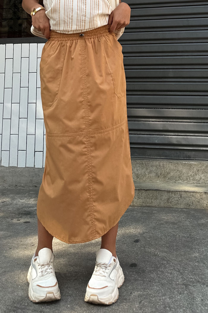 Saia Midi Tricoline Caramelo