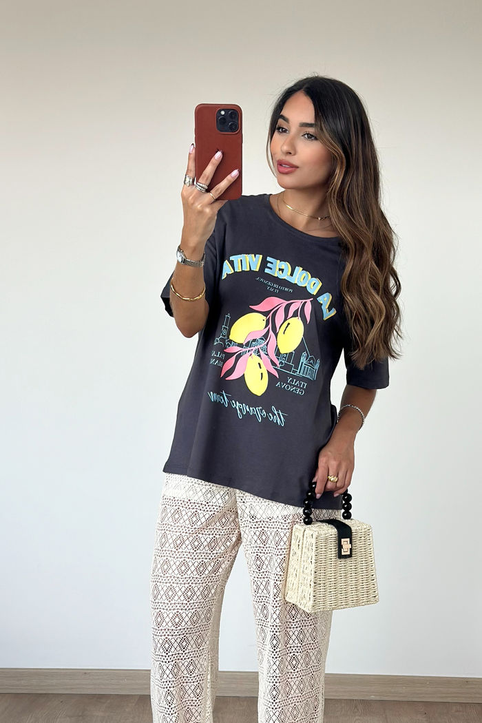 Tshirt Over La Dolce Vita 2 Cores