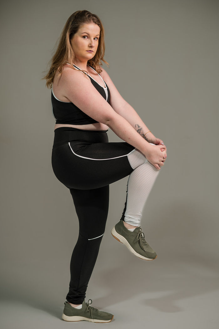 Calça Legging Com Filete e Tela