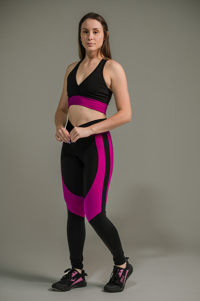 Calça Legging Com Listras nas Coxas