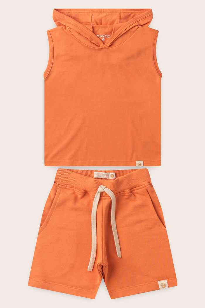 Conjunto Menino Regata Over com Capuz Laranja e Bermuda Laranja