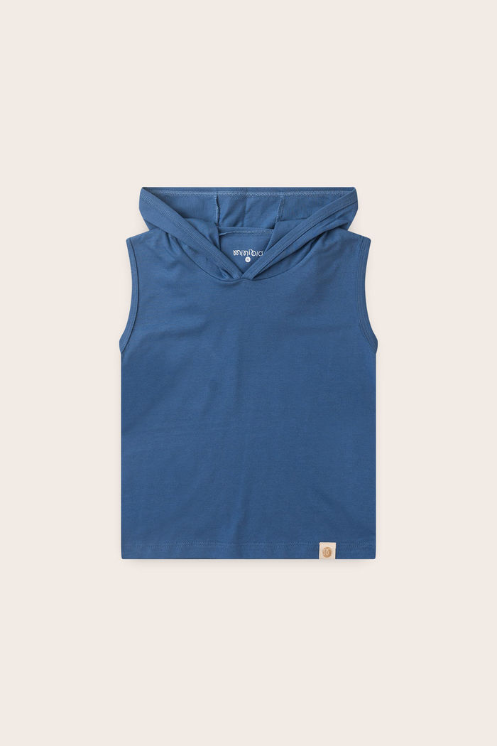 Conjunto Menino Regata Over com Capuz Azul Anil e Bermuda Off Natural