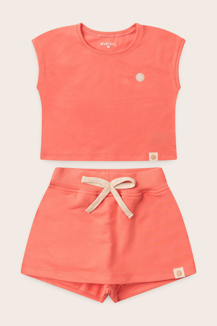 Conjunto Menina Blusa Manga Japonesa Rosa Coral e Shorts Saia Rosa Coral