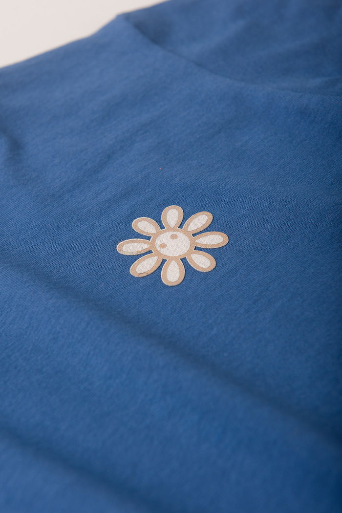 Conjunto Menina Blusa Box Manga Curta Azul Anil e Shorts Laranja Tangerina