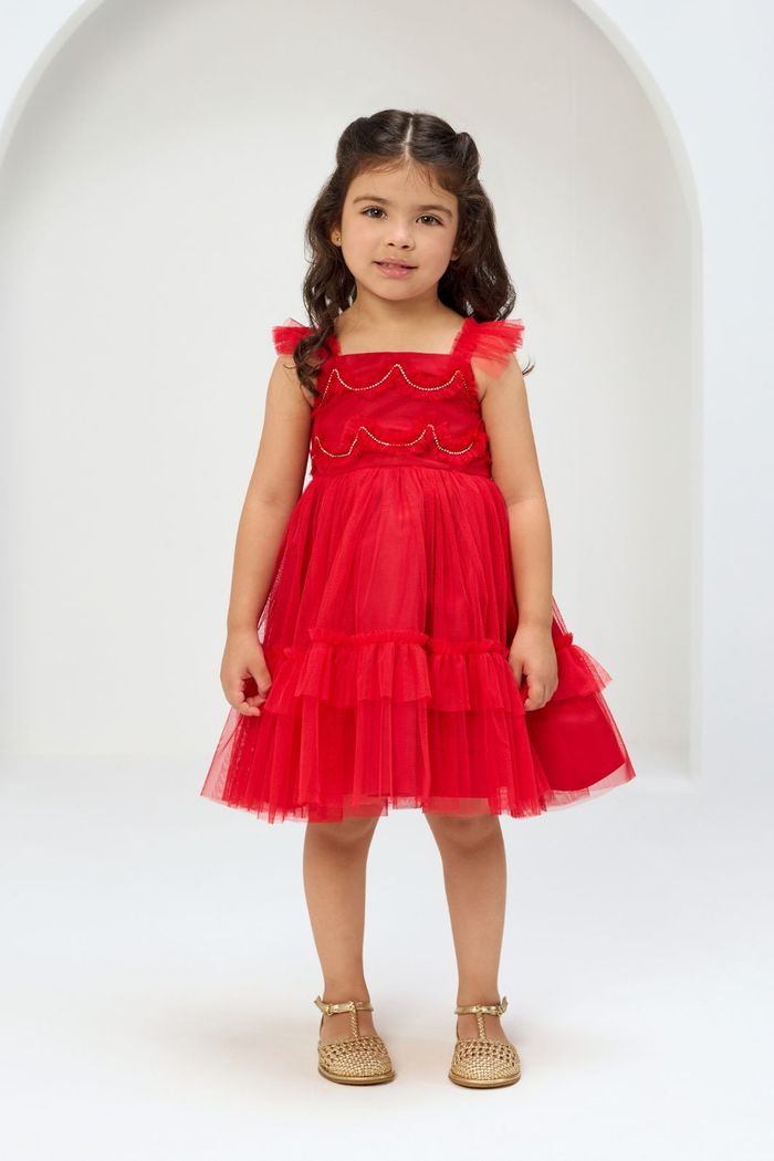 Vestido de tule com strass no peito