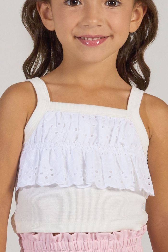 Conjunto blusa com brodery e saia estampada