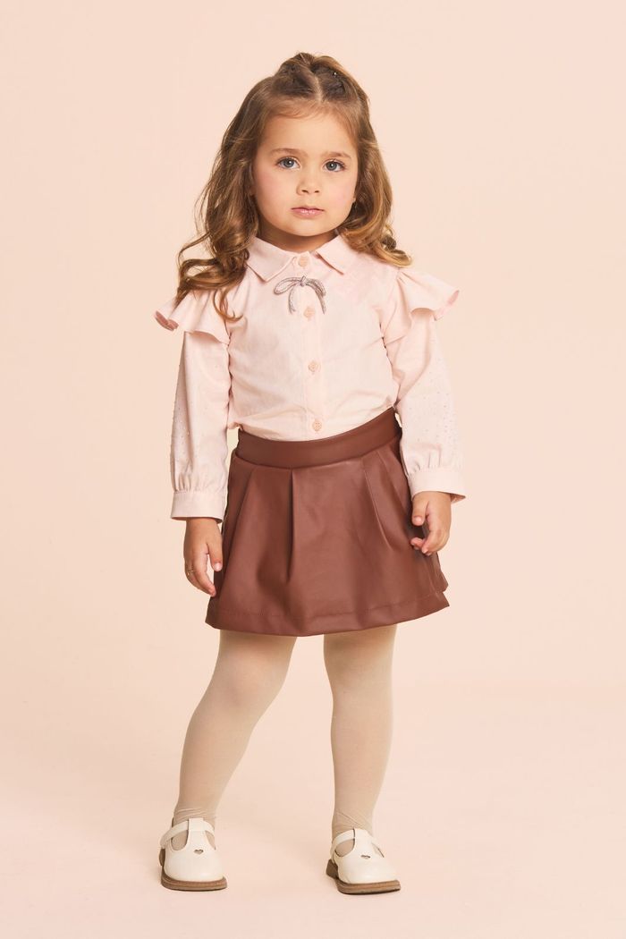 Camisa de tricoline detalhe manga com strass