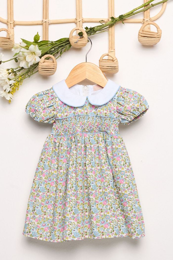 Vestido estampa de florzinhas