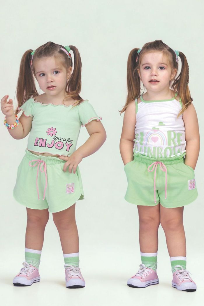 Conjunto blusa canelada, regata canelada e short de moletinho