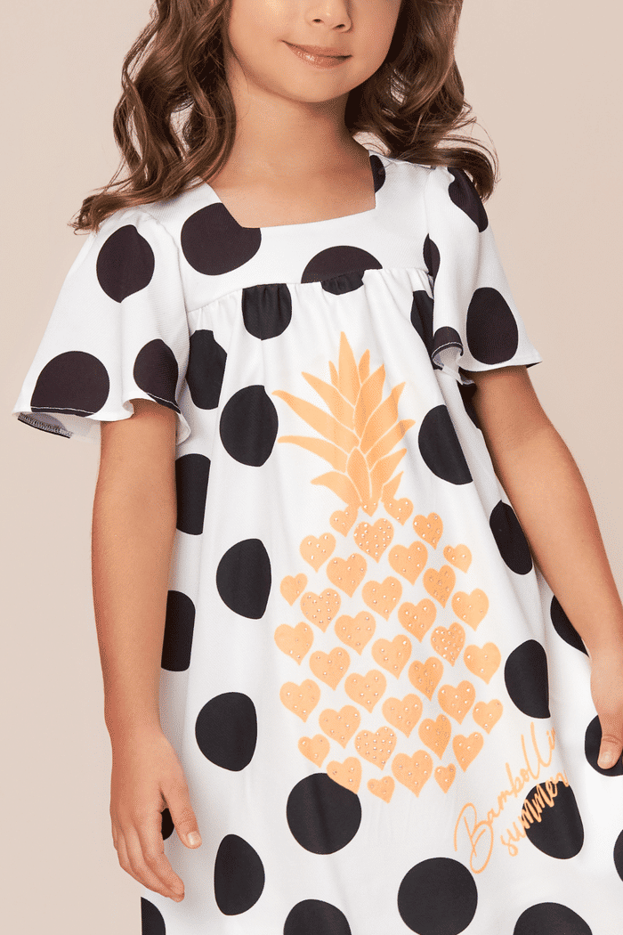 Vestido de poá e sublimação de abacaxi
