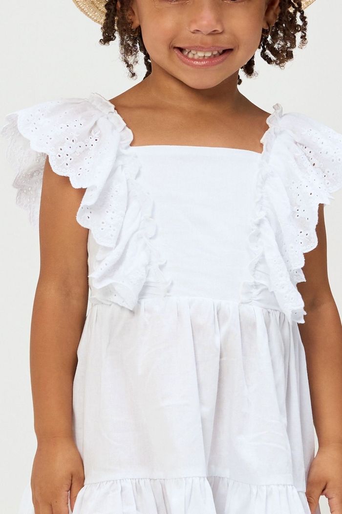 Vestido de tricoline detalhe babados de brodery