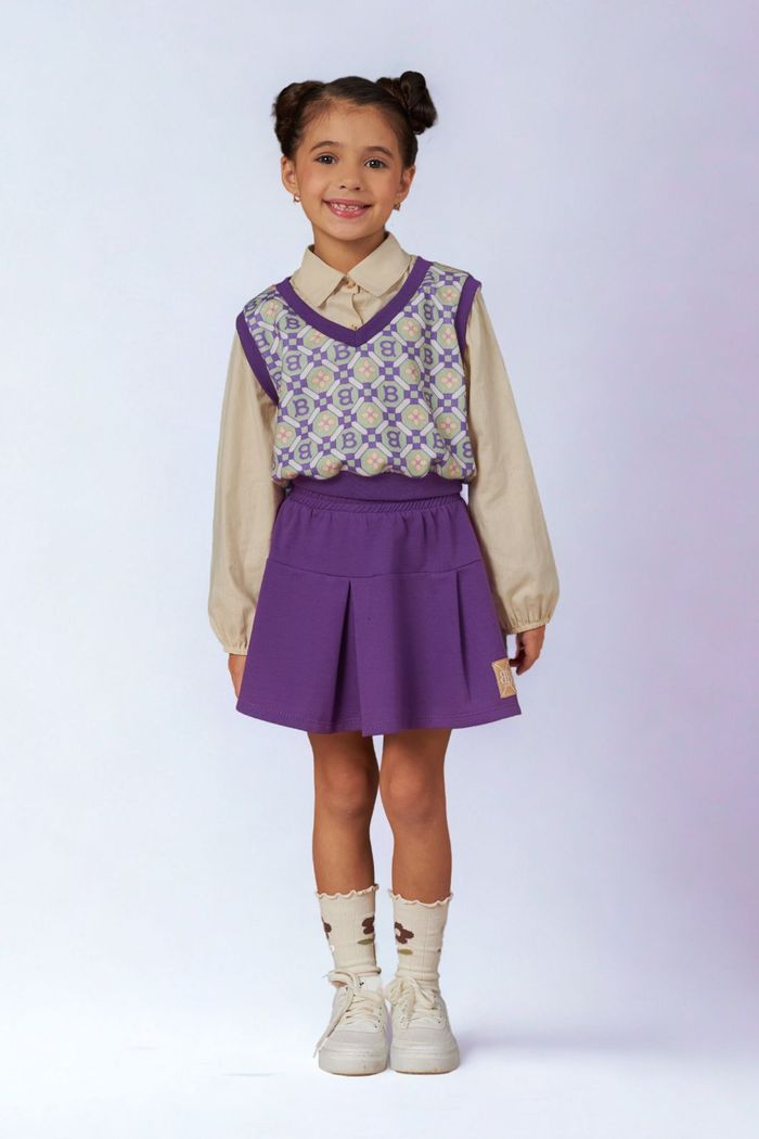 Conjunto camisa com colete de soft estampado e saia de moletinho