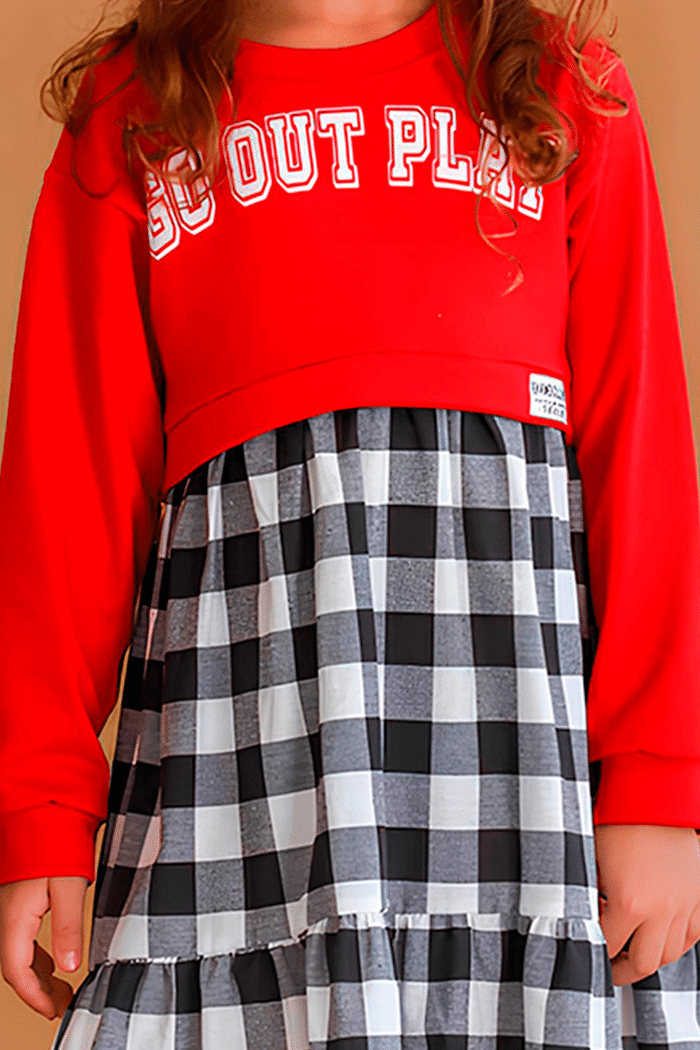 Vestido vermelho com saia xadrez e estampa em silk