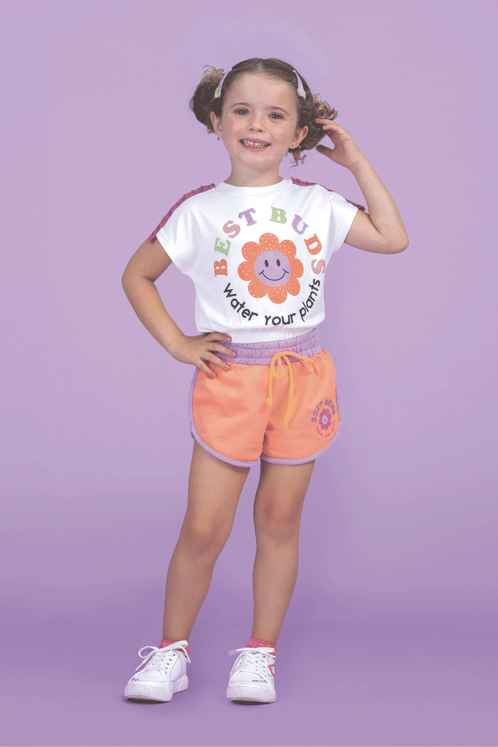 Short de moletinho com bordado