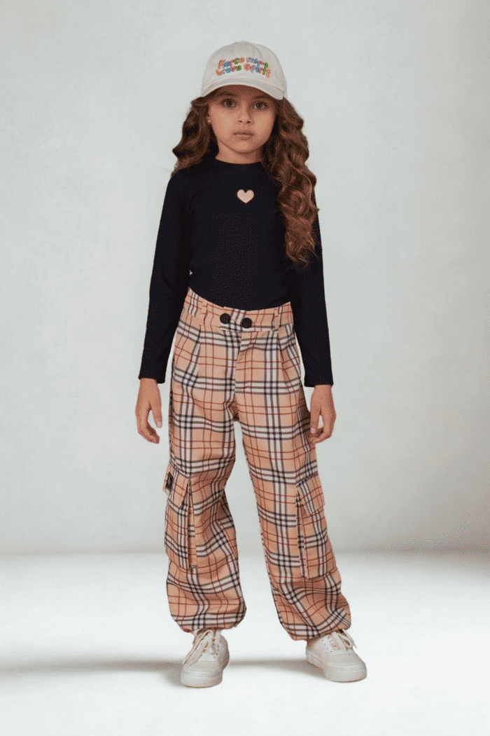 Calça jogger com estampa xadrez