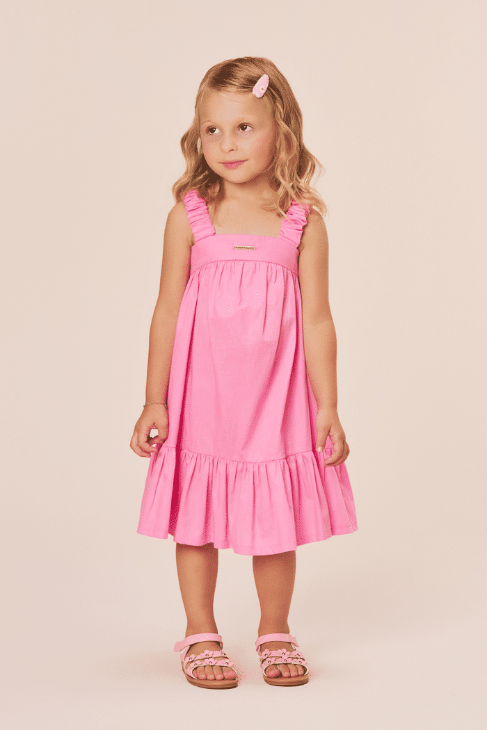 Vestido de tricoline com detalhe de fru-fru