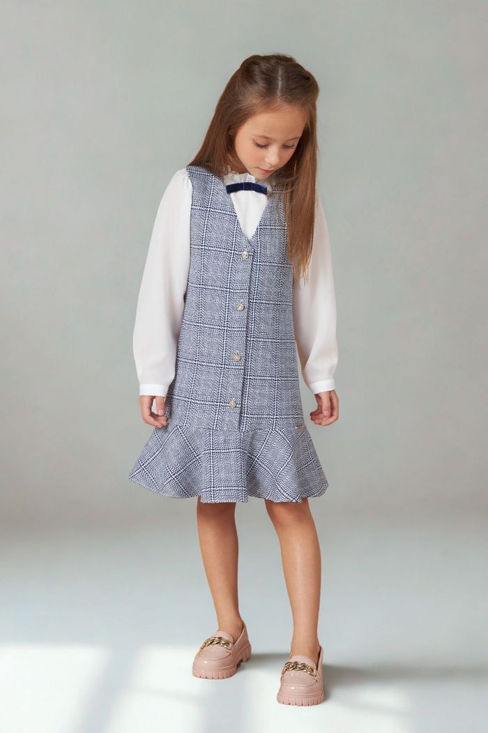 Conjunto blusa de malha crepe com vestido de sobreposição