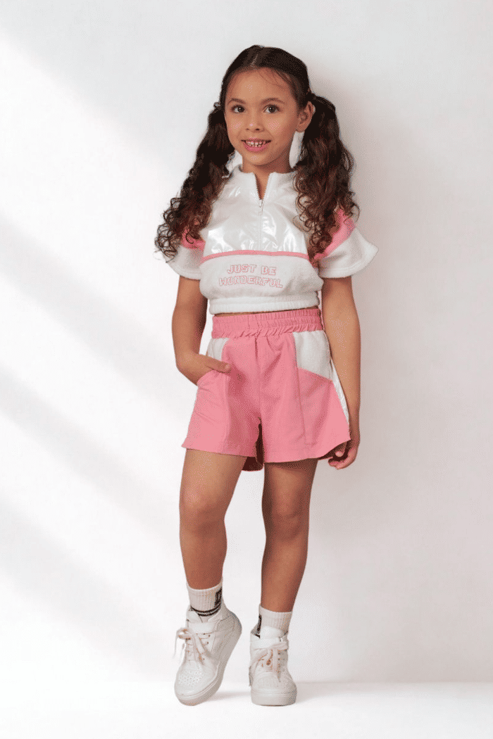 Conjunto cropped e short de plush e spain cupro